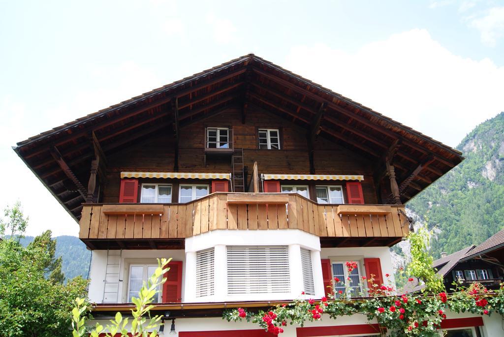 Adventure Guesthouse Interlaken Unterseen Esterno foto