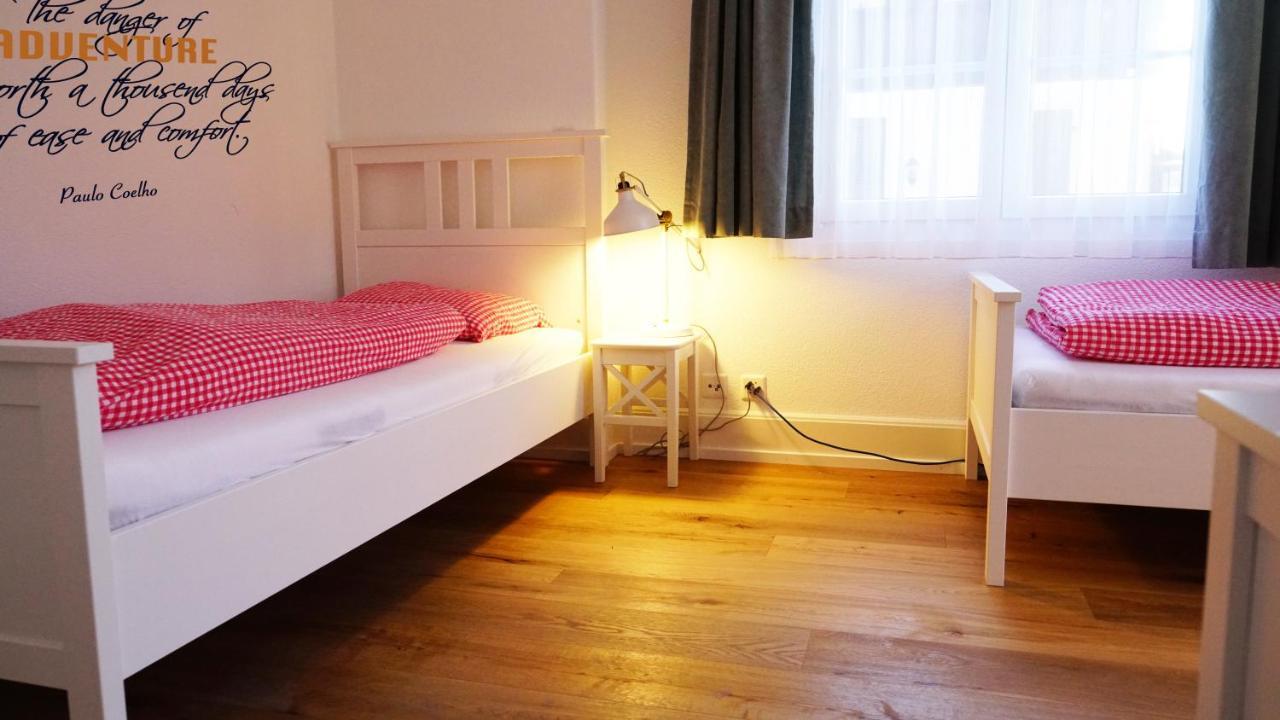 Adventure Guesthouse Interlaken Unterseen Esterno foto
