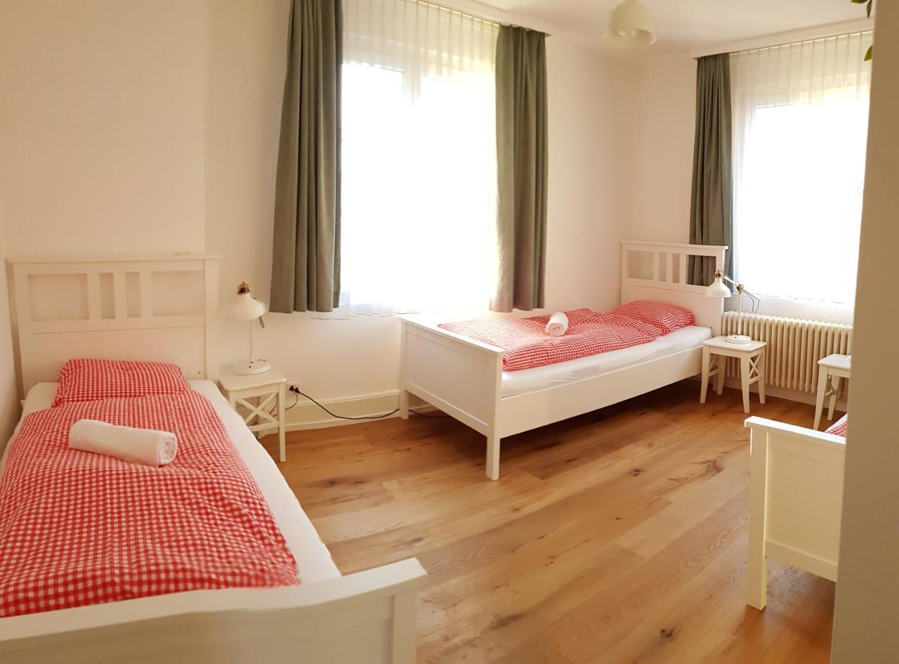 Adventure Guesthouse Interlaken Unterseen Esterno foto